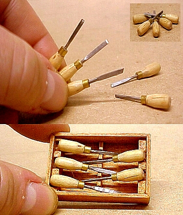 woodcarvers chisels with metal blades, brass ferrules and turned handles in matching box